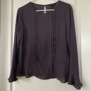 Banana Republic women ruffle sleeve blouse